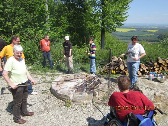 Lebenshilfe im Wald (Foto: Gisela Reinhardt)