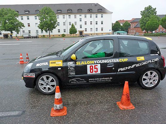 Rasante Fahrten (Foto: Karl-Heinz Herrmann)
