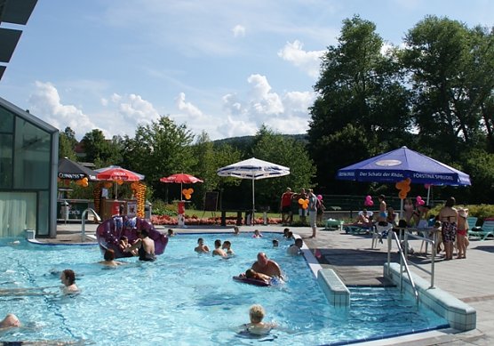 Schwimmbad in Heiligenstadt (Foto: Fabian Danzer) Schwimmbad in Heiligenstadt (Foto: Fabian Danzer)