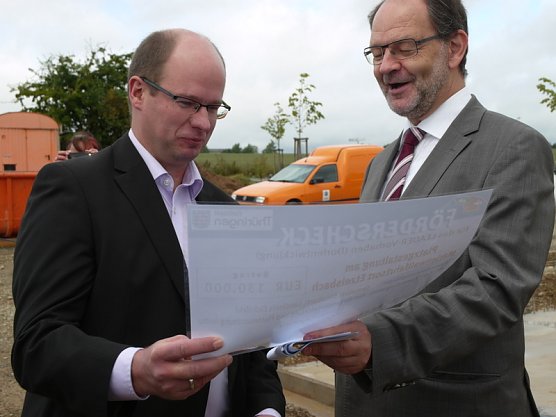 Grundsteinlegung Etzelsbach (Foto: Ilka K&uuml;hn)