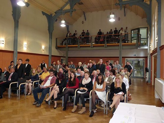 Freisprechung (Foto: Karl-Heinz Herrmann) Freisprechung (Foto: Karl-Heinz Herrmann)