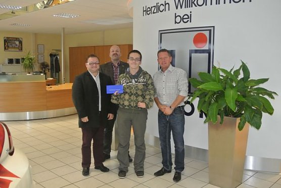 Spende für Sebastian (Foto: A. Schreiber) Spende für Sebastian (Foto: A. Schreiber)