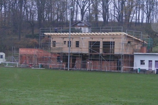 Neues Sportlerhaus im Bau (Foto: Rene Conradi)