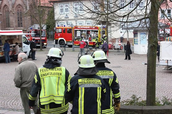 Balkenbrand am Marktplatz (Foto: Feuerwehr Heiligenstadt)