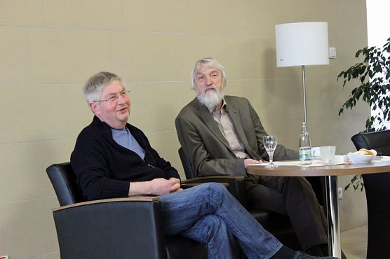 Kulturcaf&eacute; wieder interessant (Foto: Karl-Heinz Herrmann)