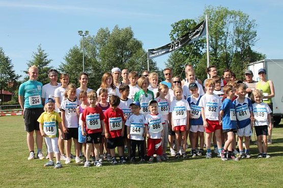 auch die Jüngsten beteiligen sich (Foto: Conradi) auch die Jüngsten beteiligen sich (Foto: Conradi)