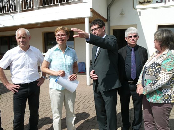 Ministerin in Dingelst&auml;dt (Foto: Ilka K&uuml;hn)