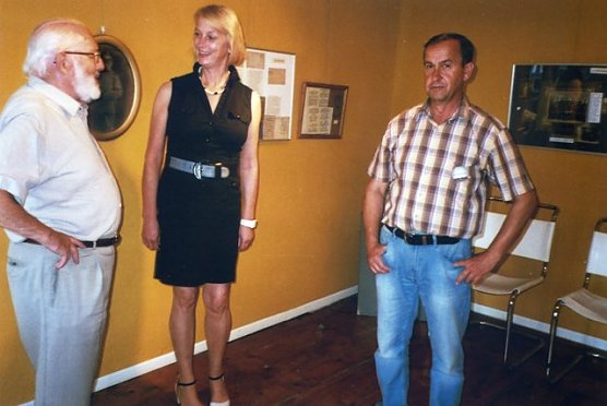 F&uuml;hrung durch die Ausstellung (Foto: G. Germeshausen)