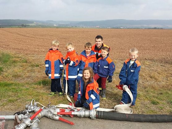Die Leinefelder an der Station Gerätekuppeln (Foto: Florian Hartung) Die Leinefelder an der Station Gerätekuppeln (Foto: Florian Hartung)