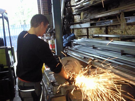 Fachkräfte werden zunehmend auch aus dem Ausland rekrutiert (Foto: BIC Nordthüringen GmbH) Fachkräfte werden zunehmend auch aus dem Ausland rekrutiert (Foto: BIC Nordthüringen GmbH)