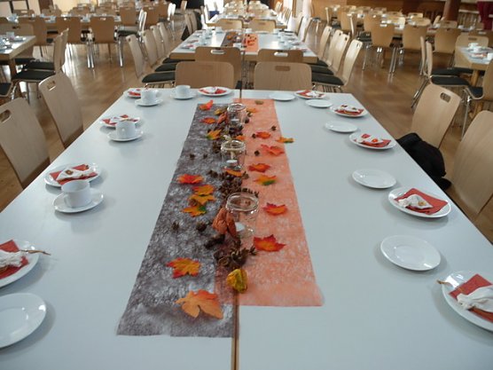 Vorbereitung Frauenfr&uuml;hst&uuml;ck (Foto: Ilka K&uuml;hn)