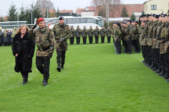 Neuer Lehrgang in Oberspier vereidigt (Foto: Karl-Heinz Herrmann)