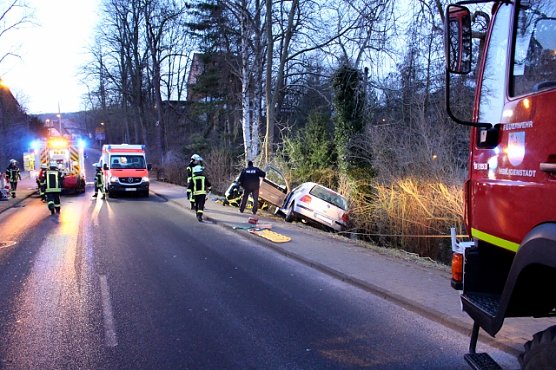 Unfall am Leineberg (Foto: Feuerwehr Heiligenstadt)