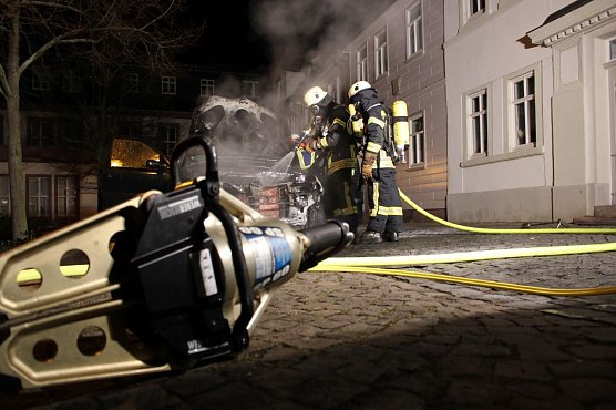 PKW-Brand (Foto: Feuerwehr Heiligenstadt)