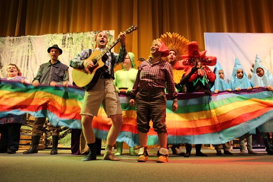 Lebenshilfe mit M&auml;rchenspiel (Foto: Gisela Reinhardt)