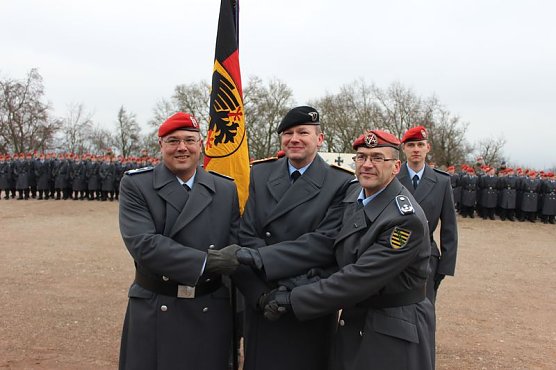Es war eine wunderschöne Zeit - Kommandoübergabe am Kyffhäuser (Foto: Karl-Heinz Herrmann) Es war eine wunderschöne Zeit - Kommandoübergabe am Kyffhäuser (Foto: Karl-Heinz Herrmann)
