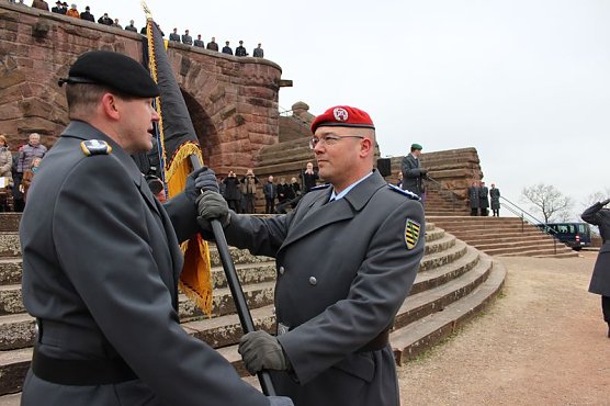Es war eine wunderschöne Zeit - Kommandoübergabe am Kyffhäuser (Foto: Karl-Heinz Herrmann) Es war eine wunderschöne Zeit - Kommandoübergabe am Kyffhäuser (Foto: Karl-Heinz Herrmann)