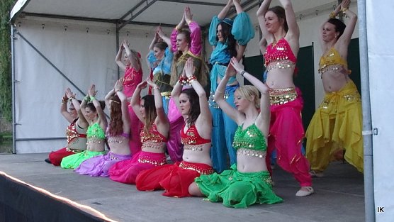 Tanzgruppe (Foto: Ilka K&uuml;hn)