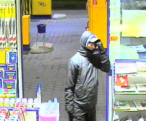 Täter 2 (Foto: Polizei Göttingen) Täter 2 (Foto: Polizei Göttingen)