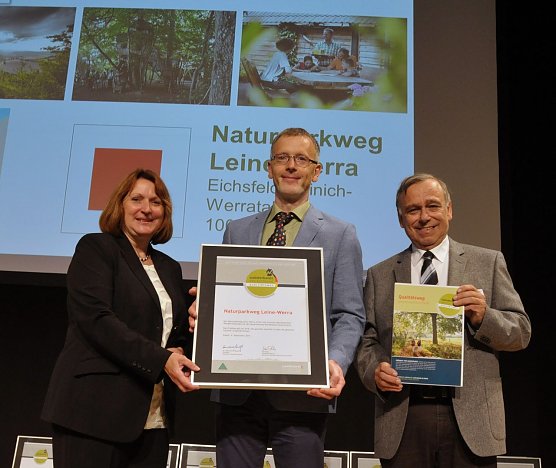 Auszeichnung in D&uuml;sseldorf (Foto: Naturparkverwaltung)