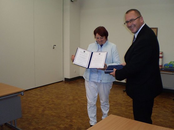 Auszeichnung (Foto: Karla Dont) Auszeichnung (Foto: Karla Dont)