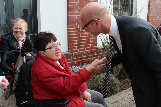 Begr&uuml;&szlig;ung (Foto: Gisela Reinhardt)