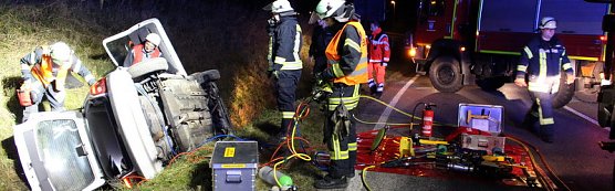 Feuerwehreinsatz (Foto: J. Kreyer) Feuerwehreinsatz (Foto: J. Kreyer)