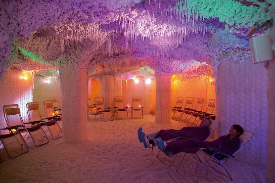 Salzgrotte (Foto: Tourismus Marketing)