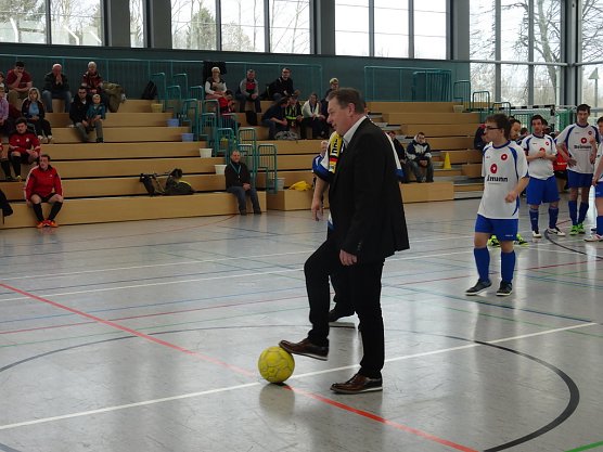 Ansto&szlig; Dirk Moll (Foto: Ilka K&uuml;hn)