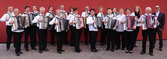 Akkordeonorchester in Friedrichsrode (Foto: Kunsthof Friedrichsrode) Akkordeonorchester in Friedrichsrode (Foto: Kunsthof Friedrichsrode)