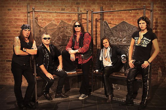 Bonfire (Foto: Agentur) Bonfire (Foto: Agentur)