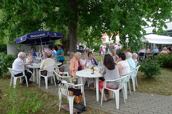 Schutz vor Sonne und Regen (Foto: Werner Probst)