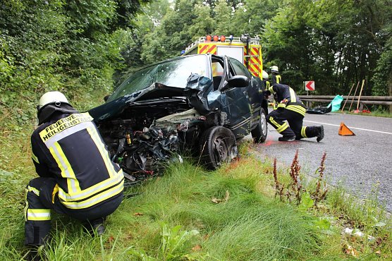 Unfall Geisleden (Foto: Feuerwehr Heiligenstadt)