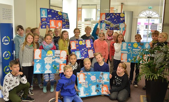 Zu Besuch in der Volksbank (Foto: Nicole Hammer) Zu Besuch in der Volksbank (Foto: Nicole Hammer)