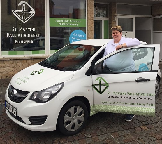 Ilona Wagner leitet den ambulanten Palliativdienst (Foto: St. Martini gGmbH / Florian Grewe)