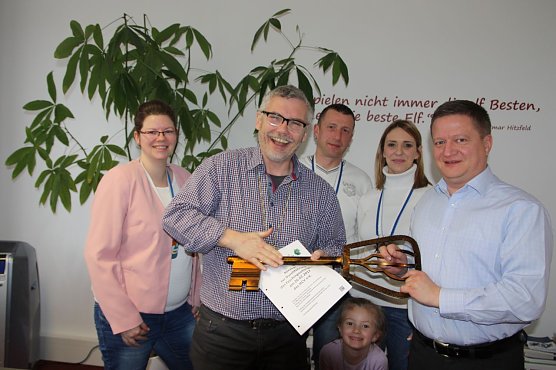 Schlüsselrückgabe (Foto: Elke Sagorski) Schlüsselrückgabe (Foto: Elke Sagorski)