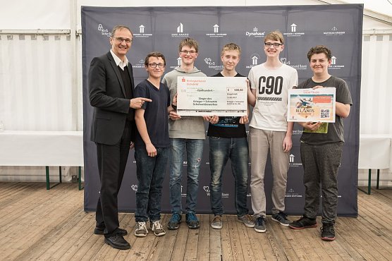 Strahlender Sieger (Foto: M. Fuhlrott) Strahlender Sieger (Foto: M. Fuhlrott)