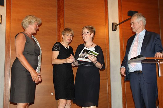 bei der Auszeichnungsveranstaltung in Berlin (Foto: Elke Sagorski) bei der Auszeichnungsveranstaltung in Berlin (Foto: Elke Sagorski)