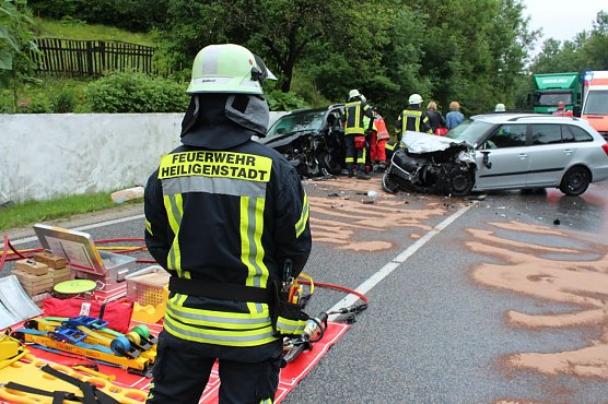 Unfall Geisleden-Heiligenstadt (Foto: Feuwerwehr Heilibad Heiligenstadt)