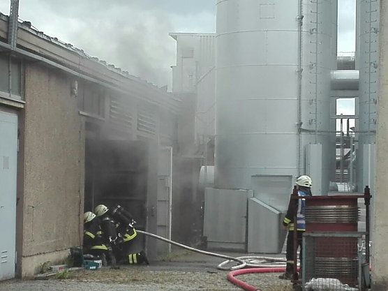 Brand Trafostation (Foto: Feuerwehr Leinefelde)