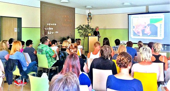 Vortrag (Foto: Petra Gaßmann) Vortrag (Foto: Petra Gaßmann)