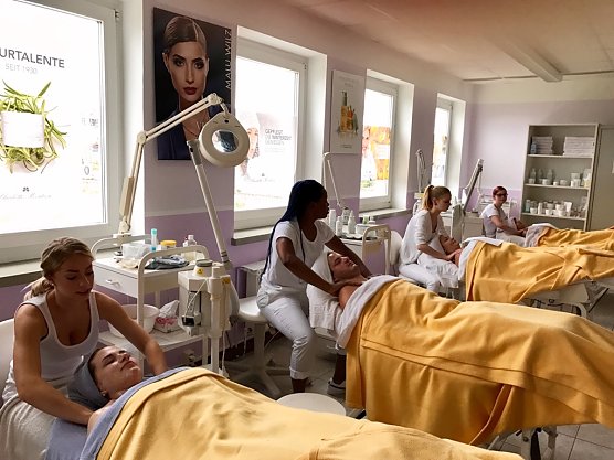 Ausbildungsbeginn (Foto: Weber)