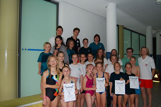 Schwimmwettbewerb (Foto: Florian Blacha)