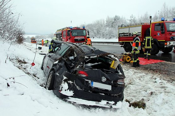 Unfall A38 (Foto: Feuerwehr Heiligenstadt) Unfall A38 (Foto: Feuerwehr Heiligenstadt)