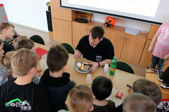 Bei der Feuerwehr (Foto: Feuerwehr Heiligenstadt)