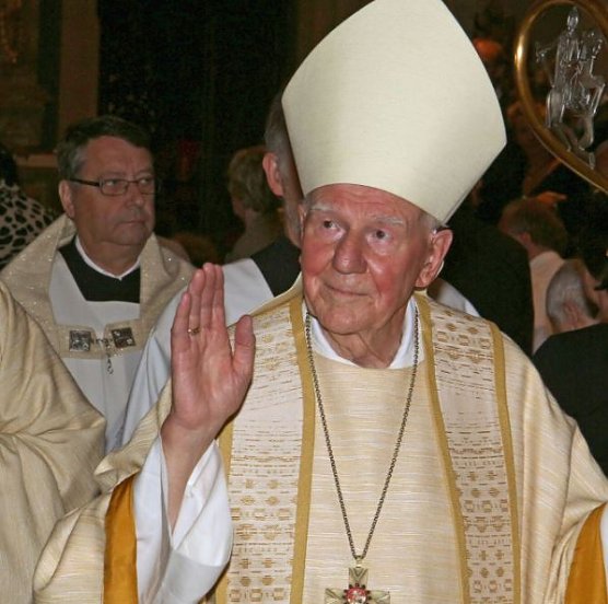 Alt-Weihbischof Koch (Foto: P. Weidemann)