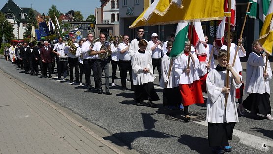 Prozession (Foto: Ilka K&uuml;hn)