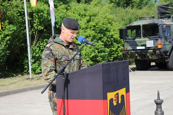 Einheiten der Bundeswehr verabschiedet (Foto: Karl-Heinz Herrmann)