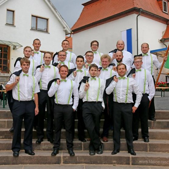 Kirmesburschen Dingelst&auml;dt (Foto: Privat)