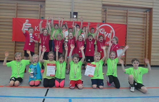 Siegermannschaften (Foto: Kreissportbund)